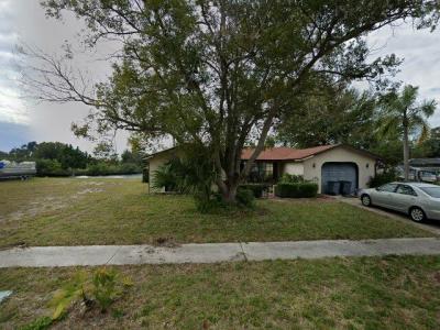 1153 Grand Blvd, Holiday, FL 34690